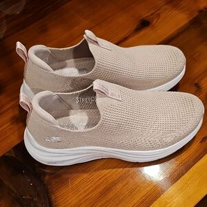 Skechers Women's Light Pink Slip-On Sneakers